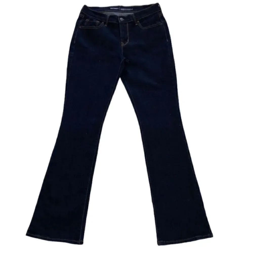 Old Navy Mid-rise Flare Jeans (Size 6)